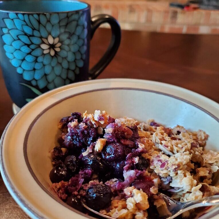 blueberry-crumble
